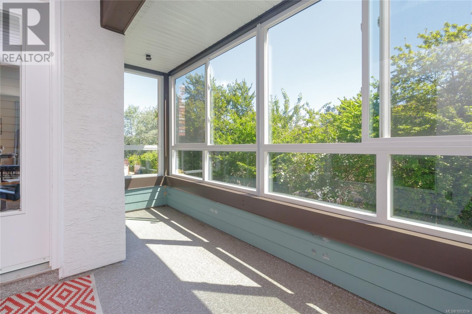 Photo 19 of 203 1725 Cedar Hill Cross Rd E, Saanich BC