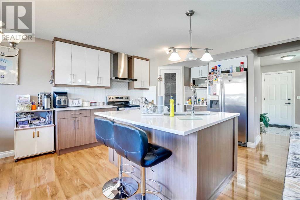 Single Family House for Sale in  Saddletree Close NE Saddle Ridge Calgary 