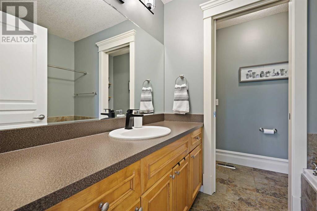 Single Family House for Sale in   Street SW Killarney/Glengarry Calgary 