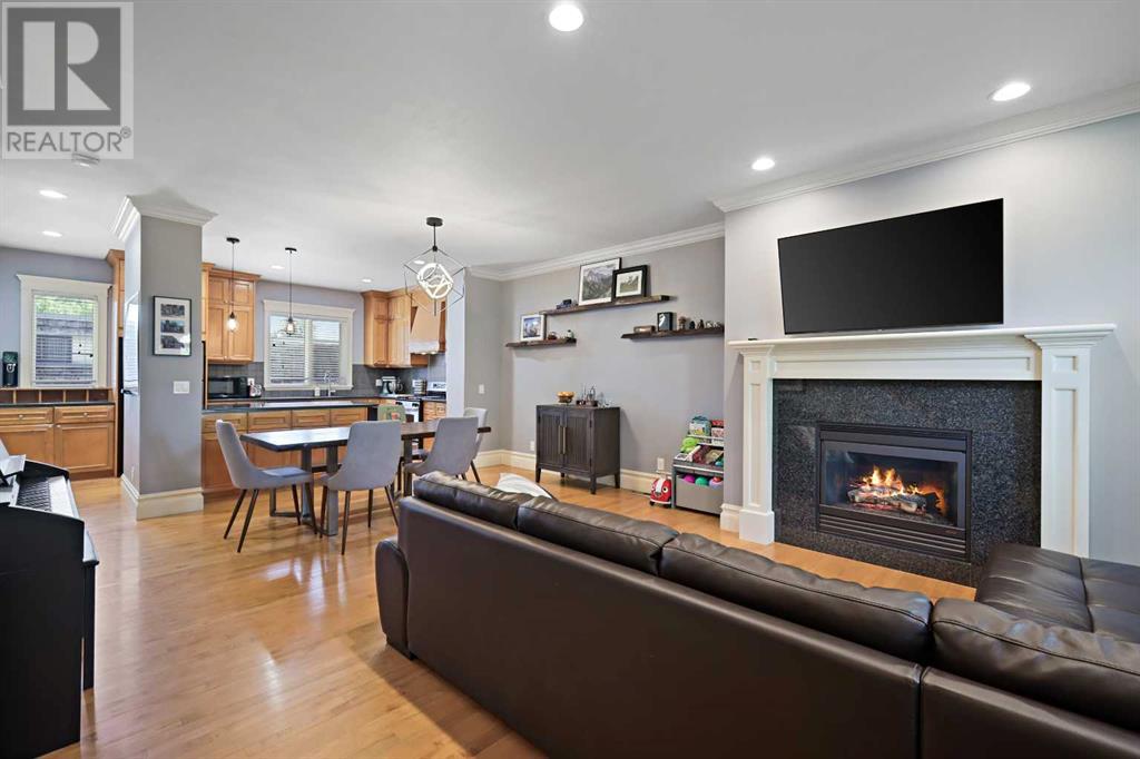Single Family House for Sale in   Street SW Killarney/Glengarry Calgary 