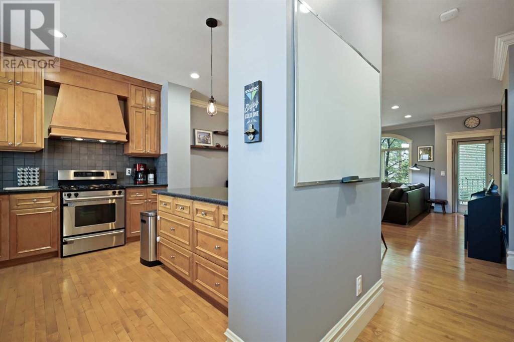 Single Family House for Sale in   Street SW Killarney/Glengarry Calgary 