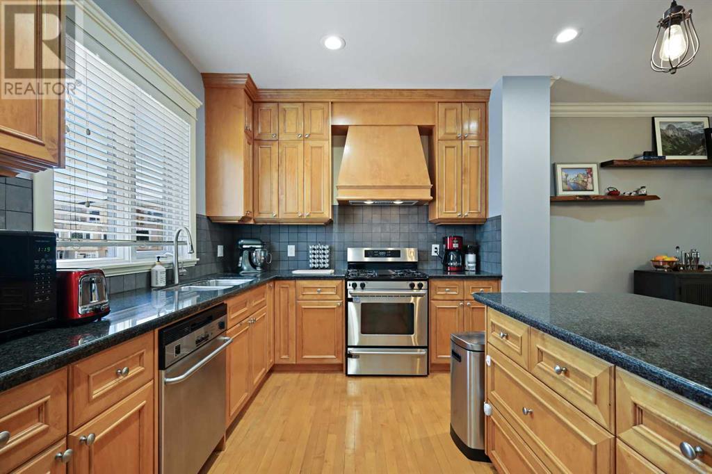 Single Family House for Sale in   Street SW Killarney/Glengarry Calgary 