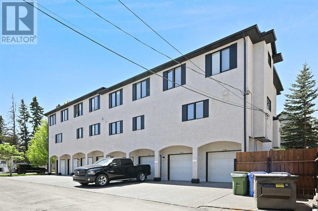 Single Family House for Sale in   Street SW Killarney/Glengarry Calgary 