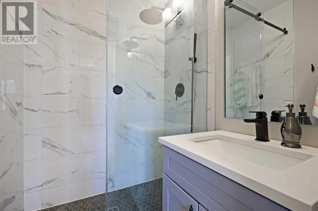 Single Family House for Sale in   Street SW Killarney/Glengarry Calgary 