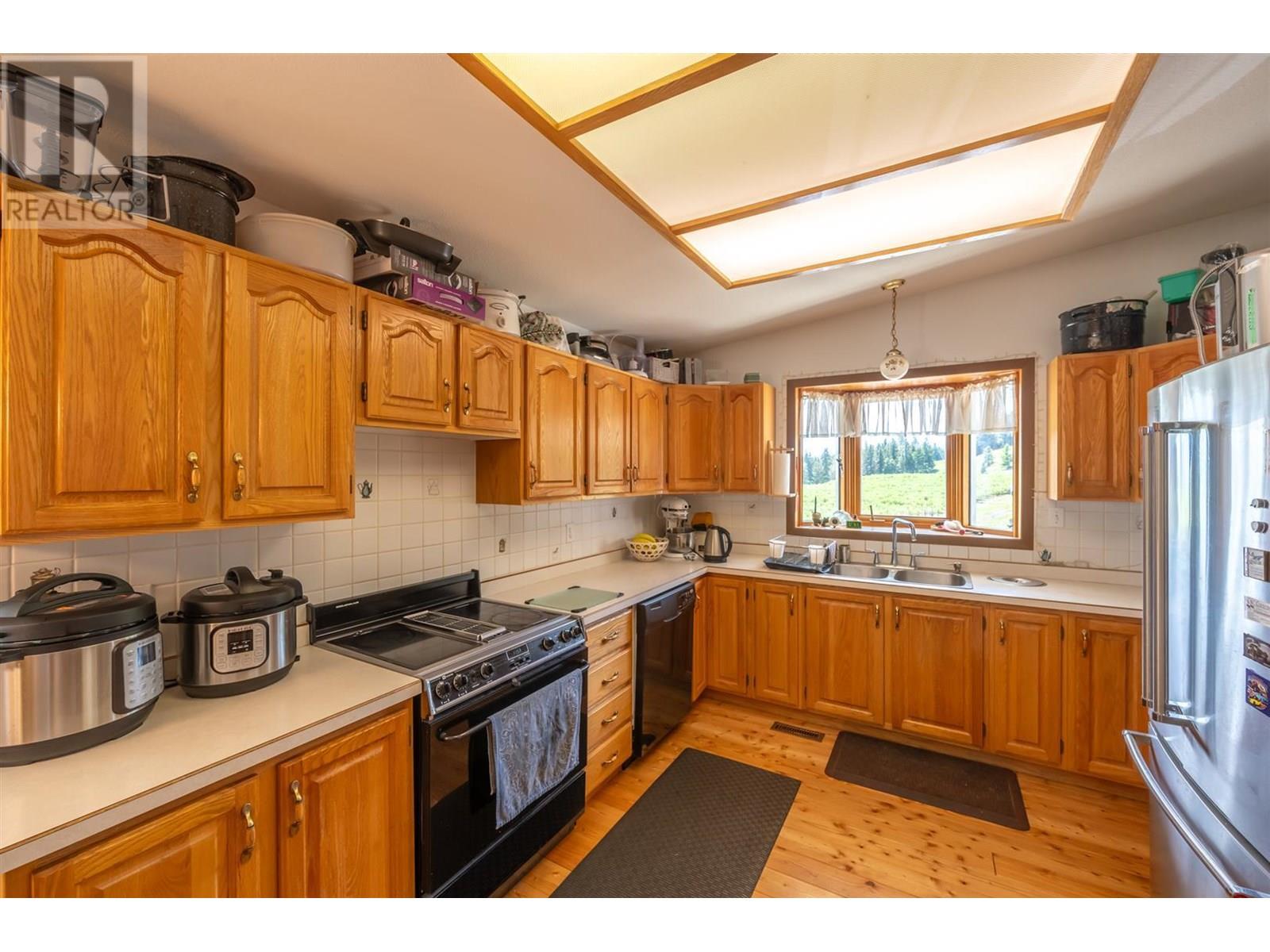 615 Cedar Creek Road, Princeton