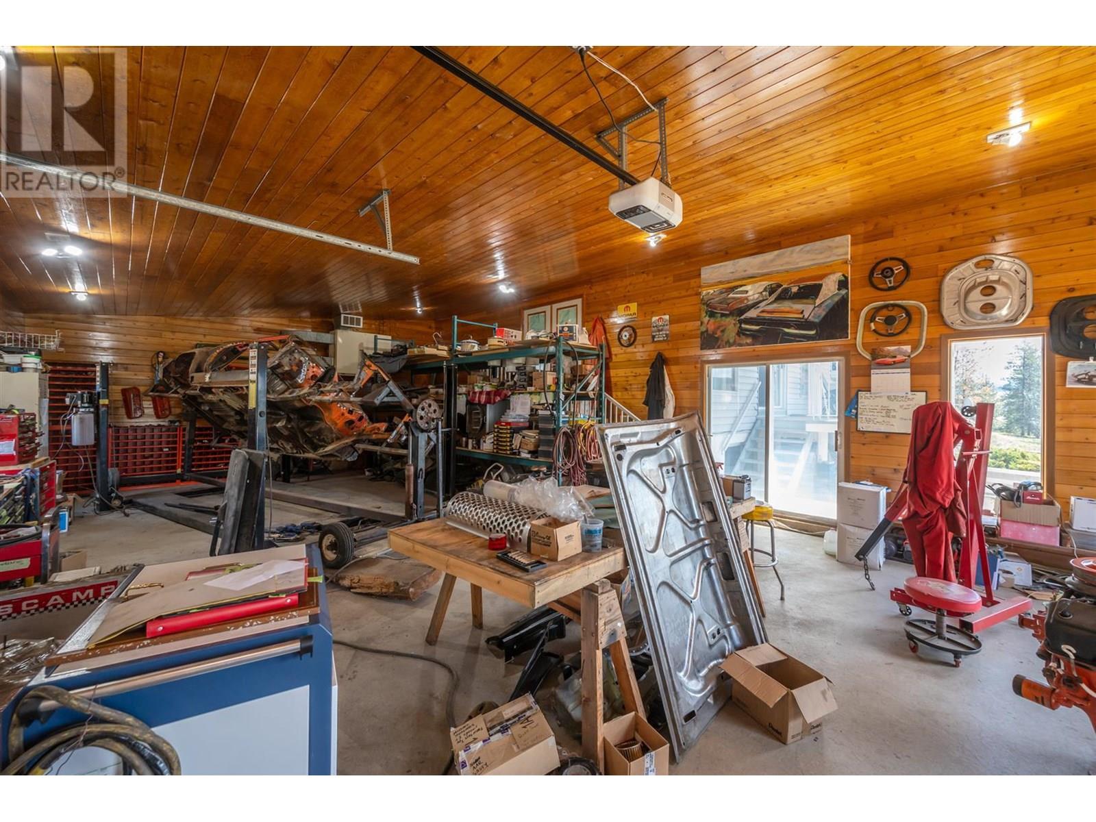 615 Cedar Creek Road, Princeton