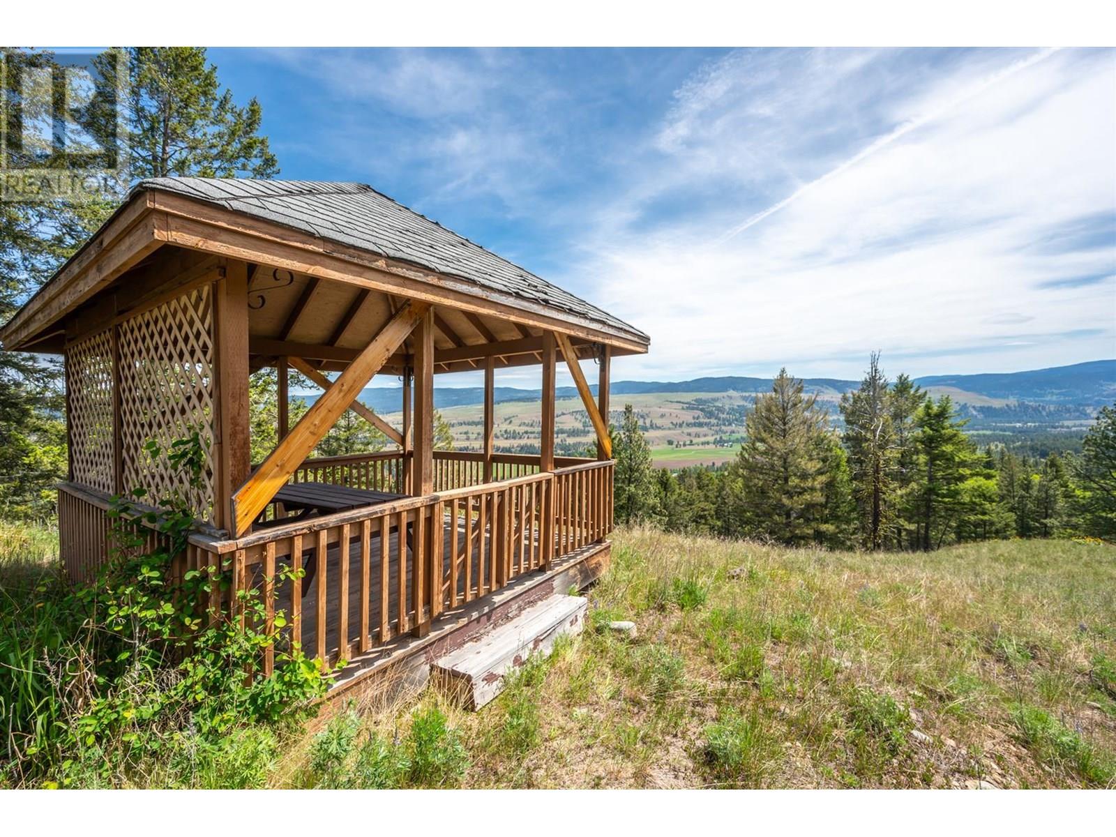 615 Cedar Creek Road, Princeton