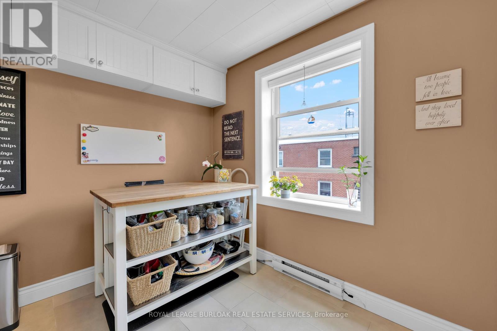 Photo 18 of 16 1351 Lakeshore Road, Burlington ON
