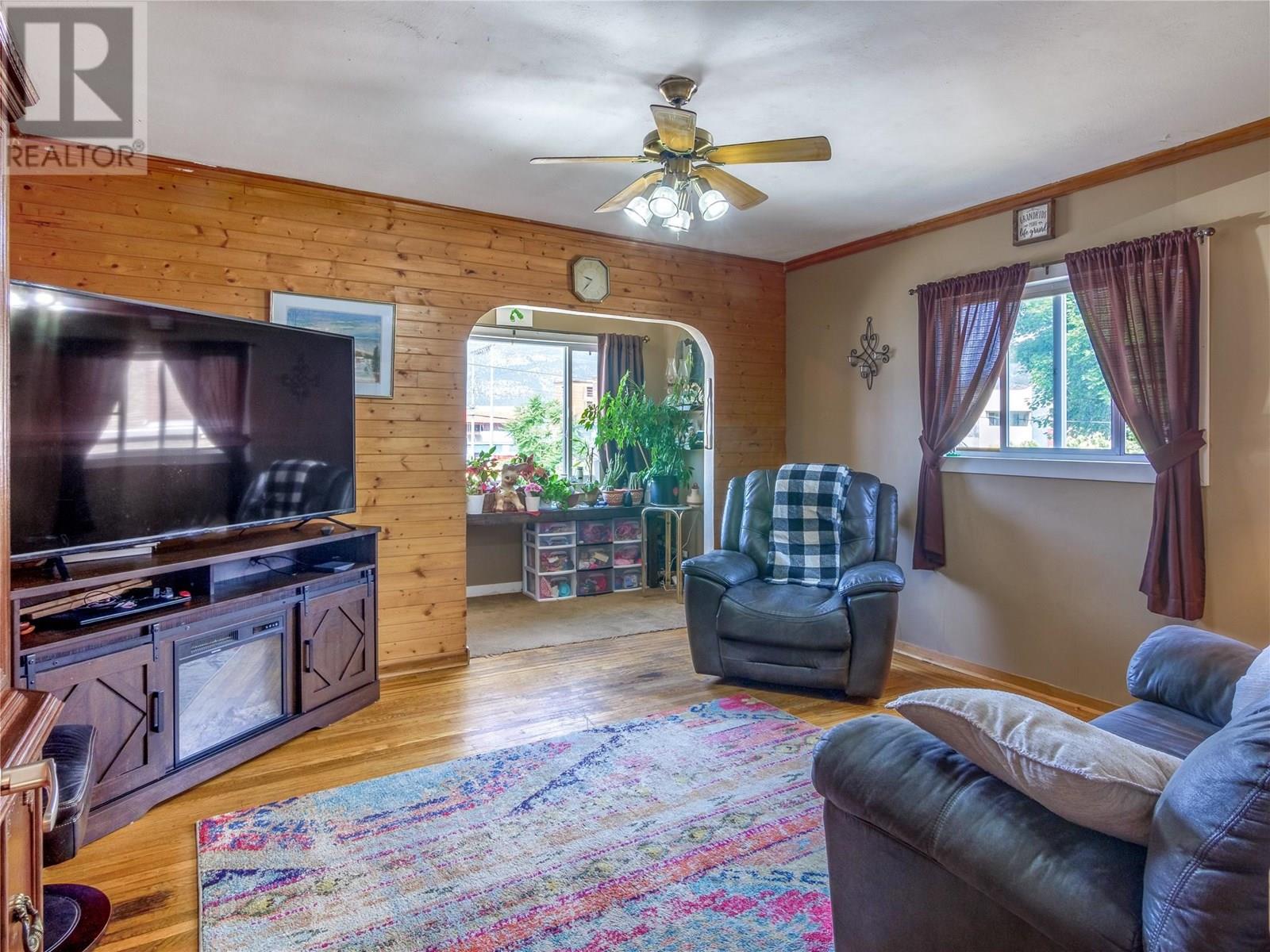  662 Ellis Street, Penticton