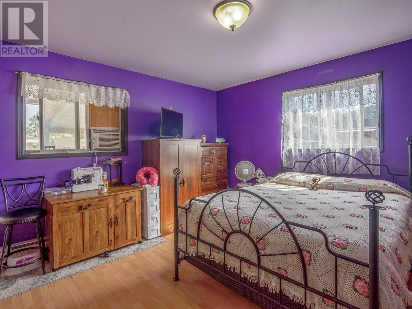  662 Ellis Street, Penticton