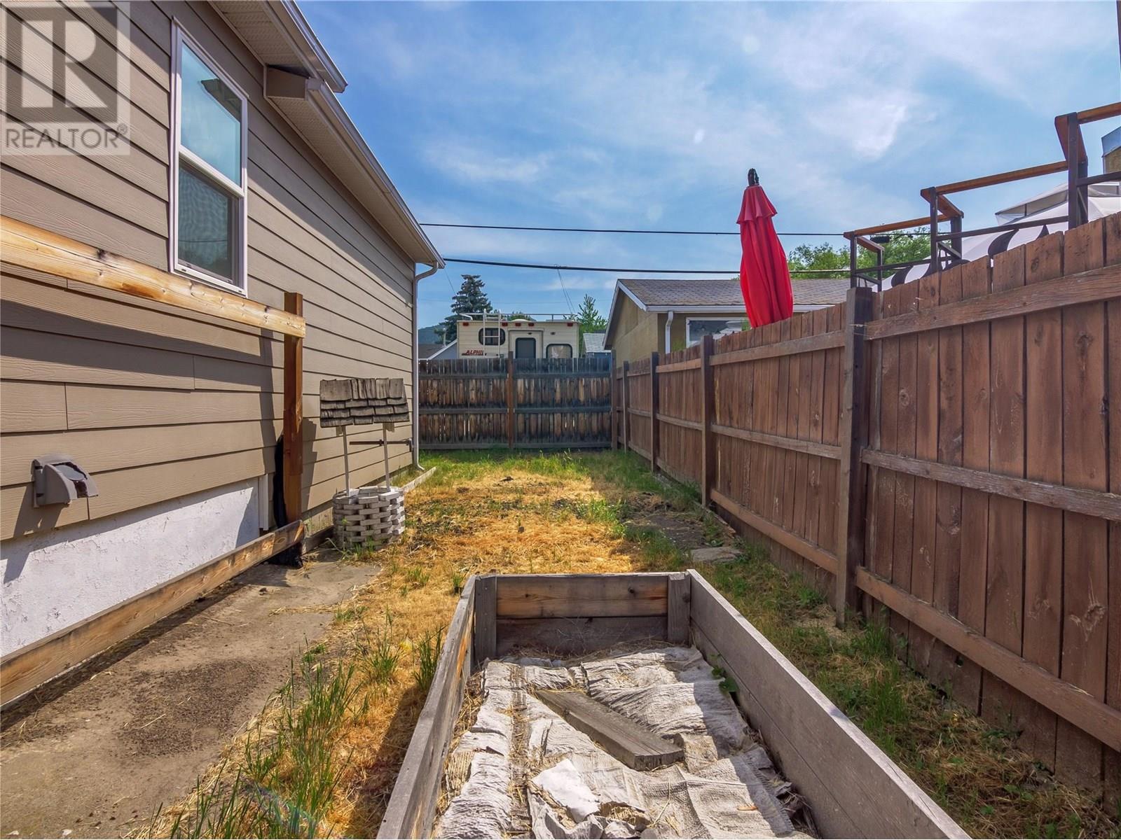  662 Ellis Street, Penticton