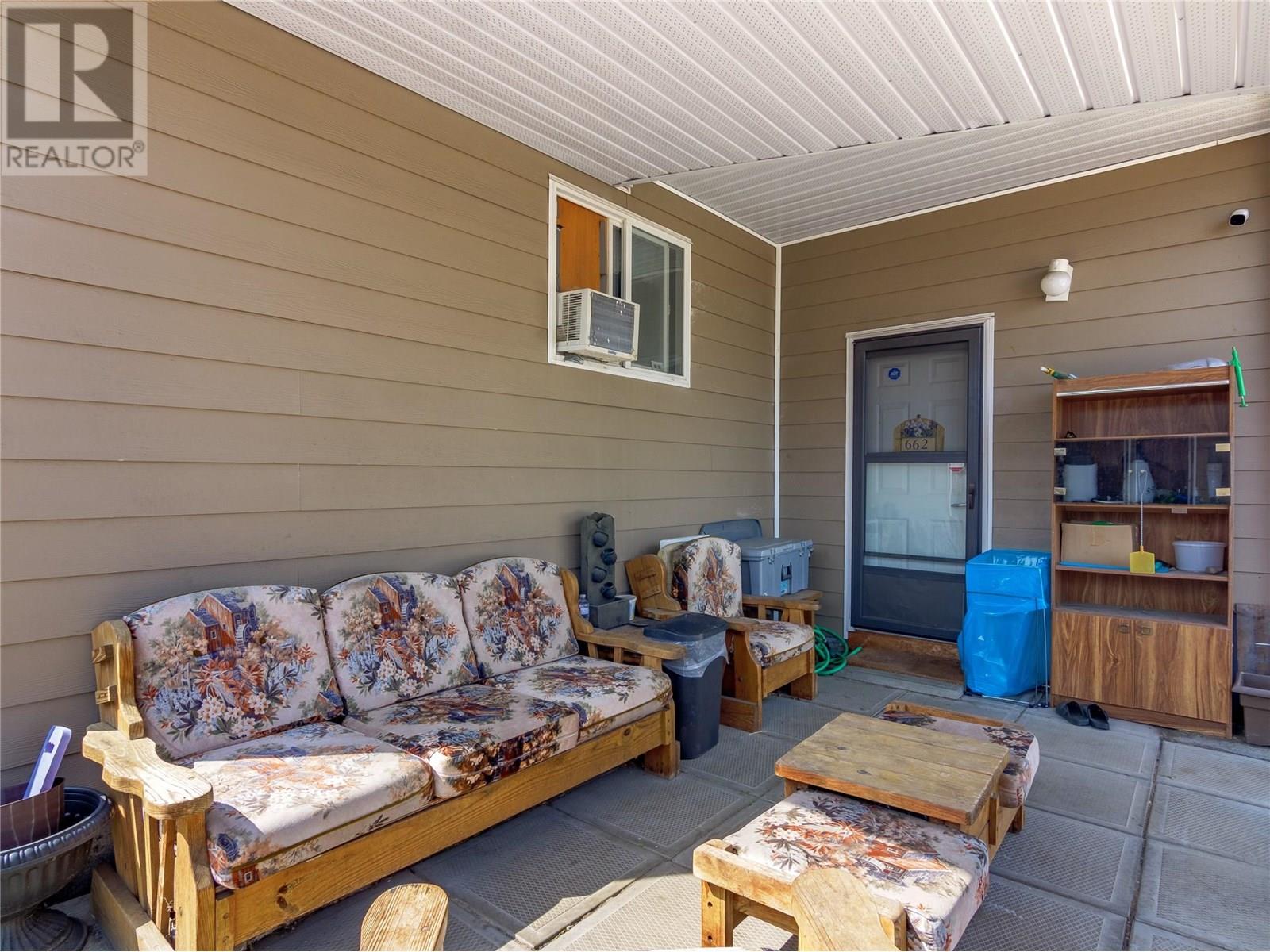  662 Ellis Street, Penticton