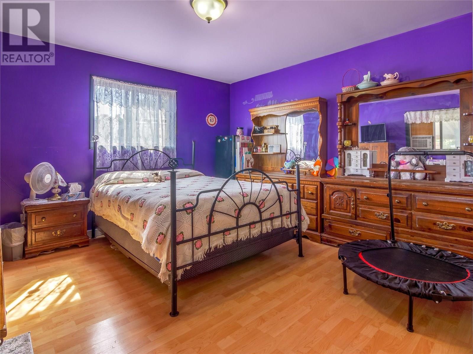  662 Ellis Street, Penticton