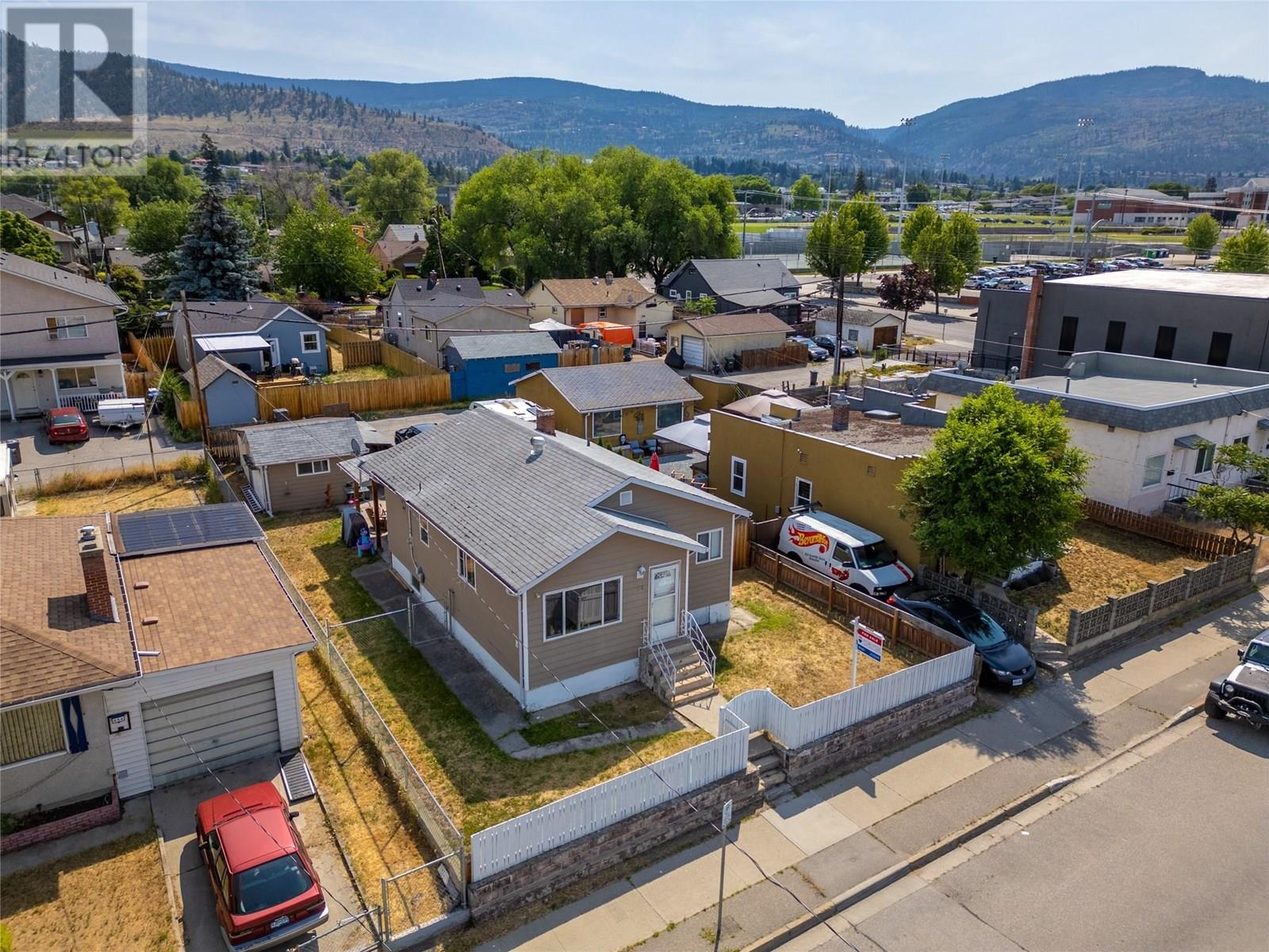  662 Ellis Street, Penticton