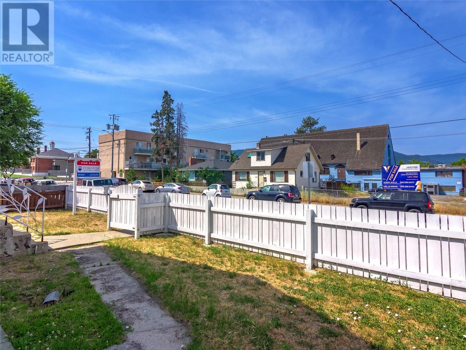  662 Ellis Street, Penticton