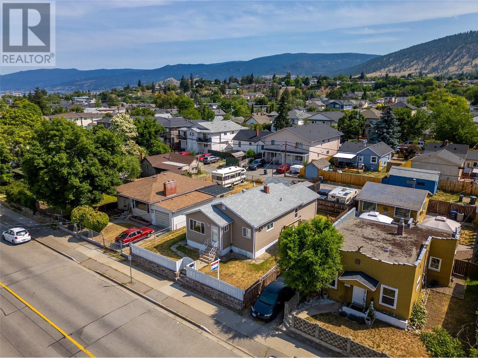  662 Ellis Street, Penticton