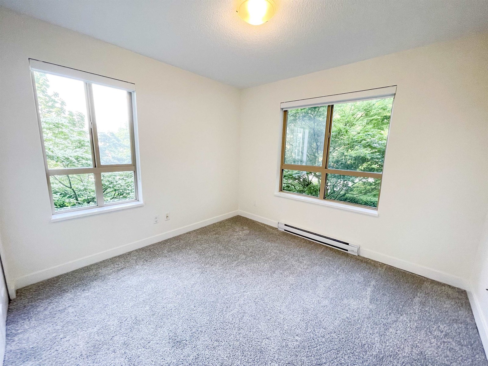 Photo 11 of 207 8915 202 Street, Langley BC