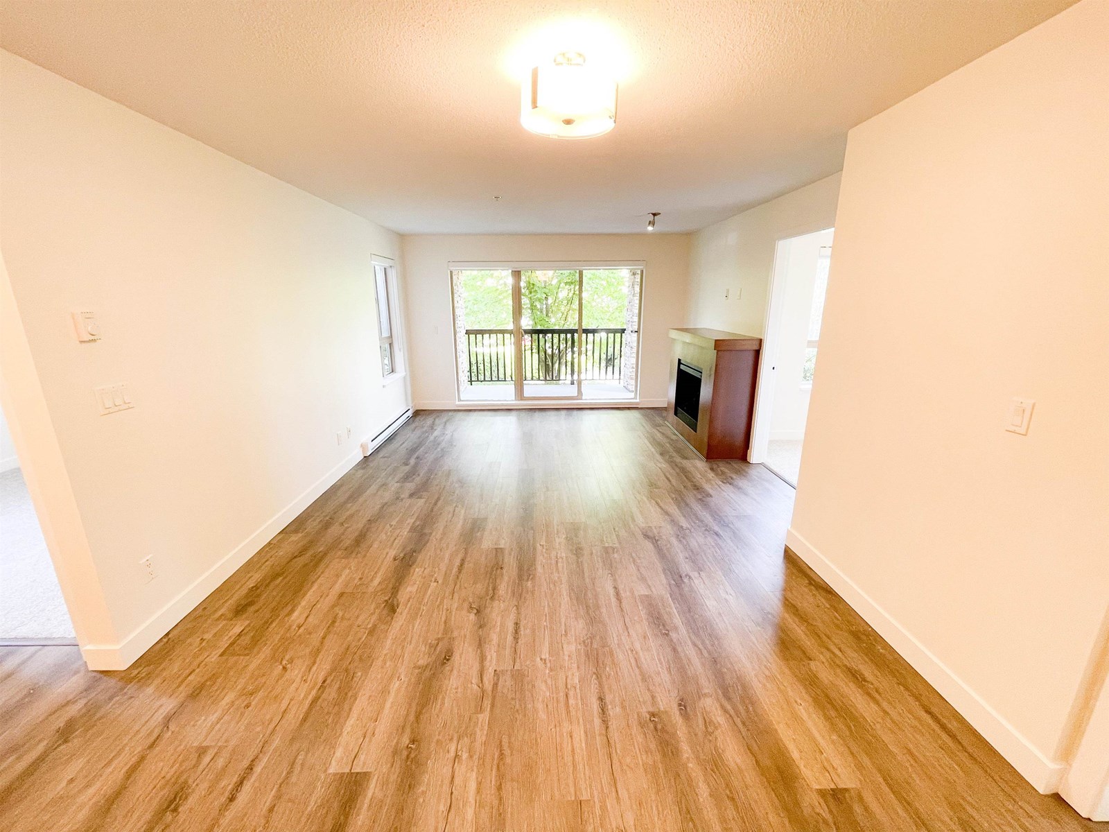 Photo 9 of 207 8915 202 Street, Langley BC