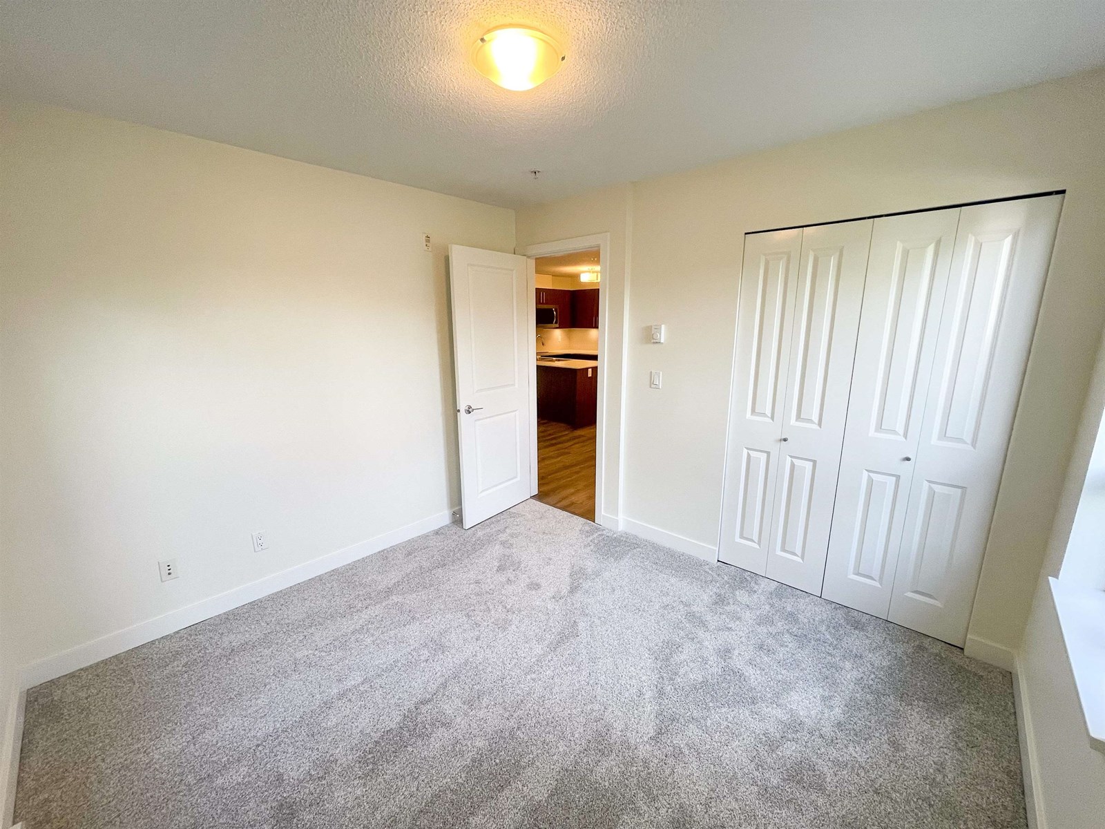 Photo 10 of 207 8915 202 Street, Langley BC