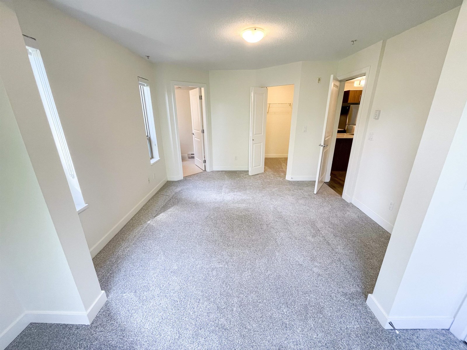 Photo 14 of 207 8915 202 Street, Langley BC