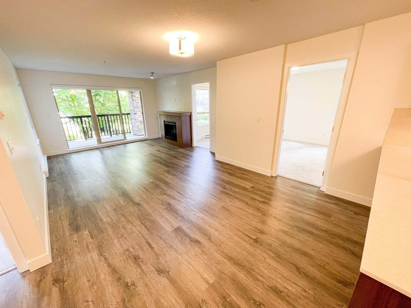 Photo 8 of 207 8915 202 Street, Langley BC