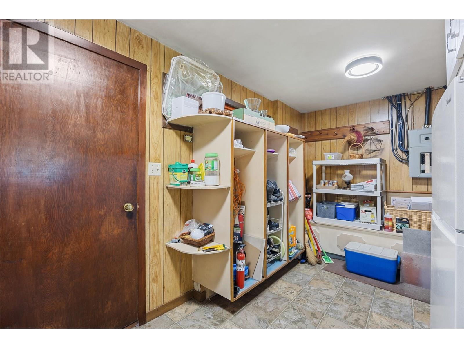 4498 SQUILAX-ANGLEMONT Road Unit# 5, North Shuswap