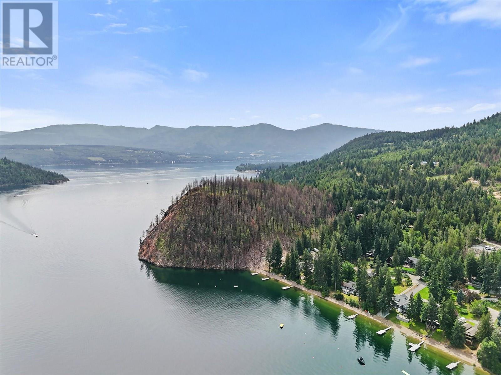 4498 SQUILAX-ANGLEMONT Road Unit# 5, North Shuswap