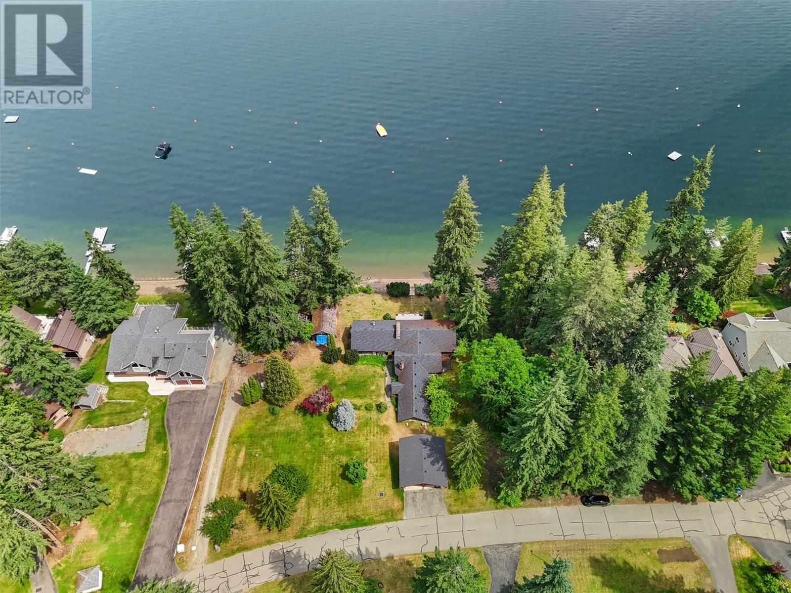 4498 SQUILAX-ANGLEMONT Road Unit# 5, North Shuswap
