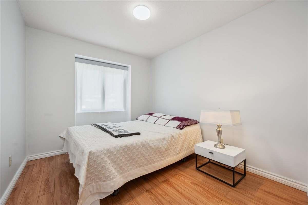 Photo 11 of 2970 Crossley Drive, Abbotsford BC