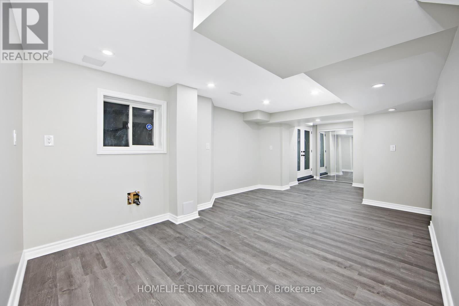 Photo 26 of 50 Weldrick Crescent, Clarington ON