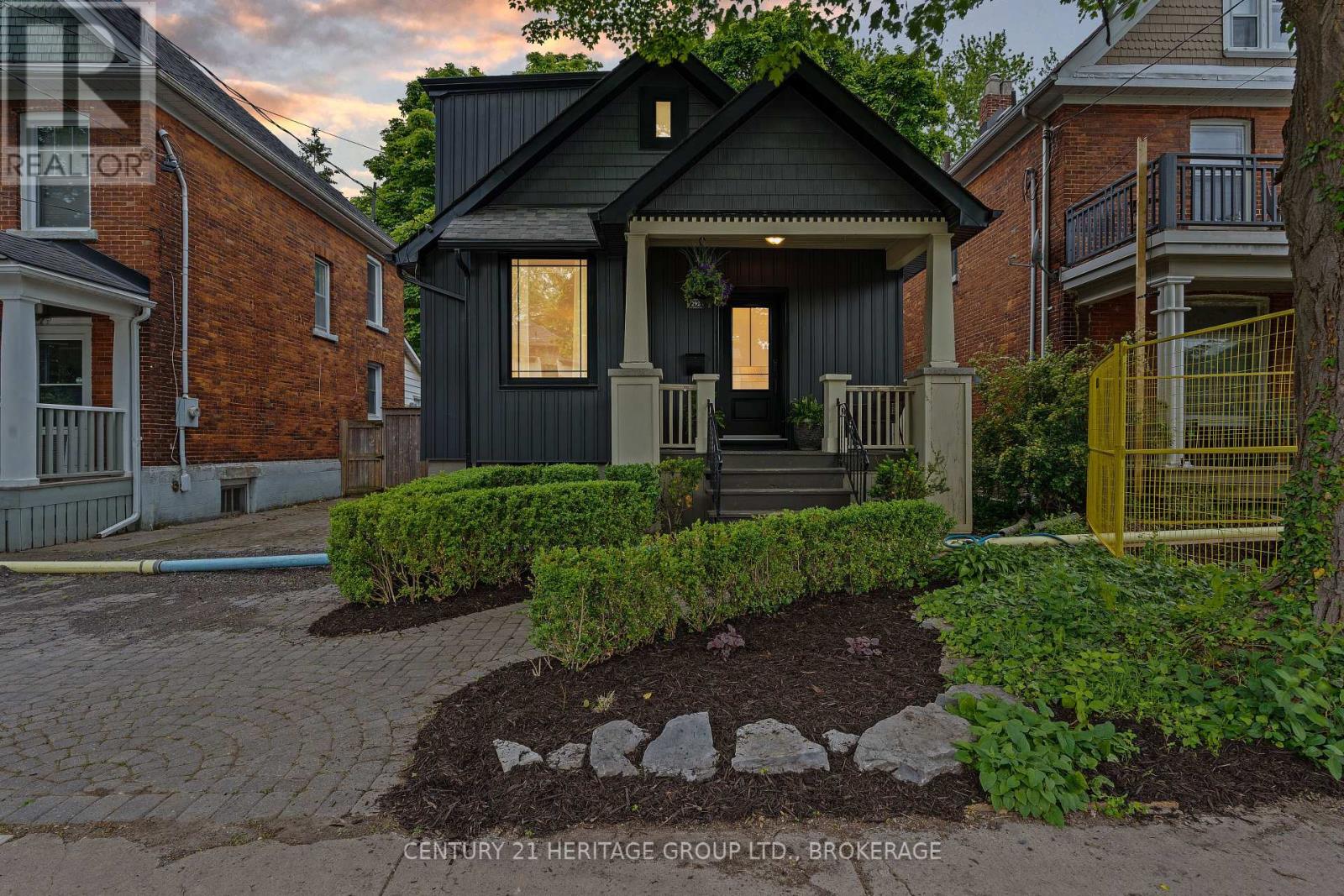 Photo 8 of 292 Victoria Street, Kingston ON