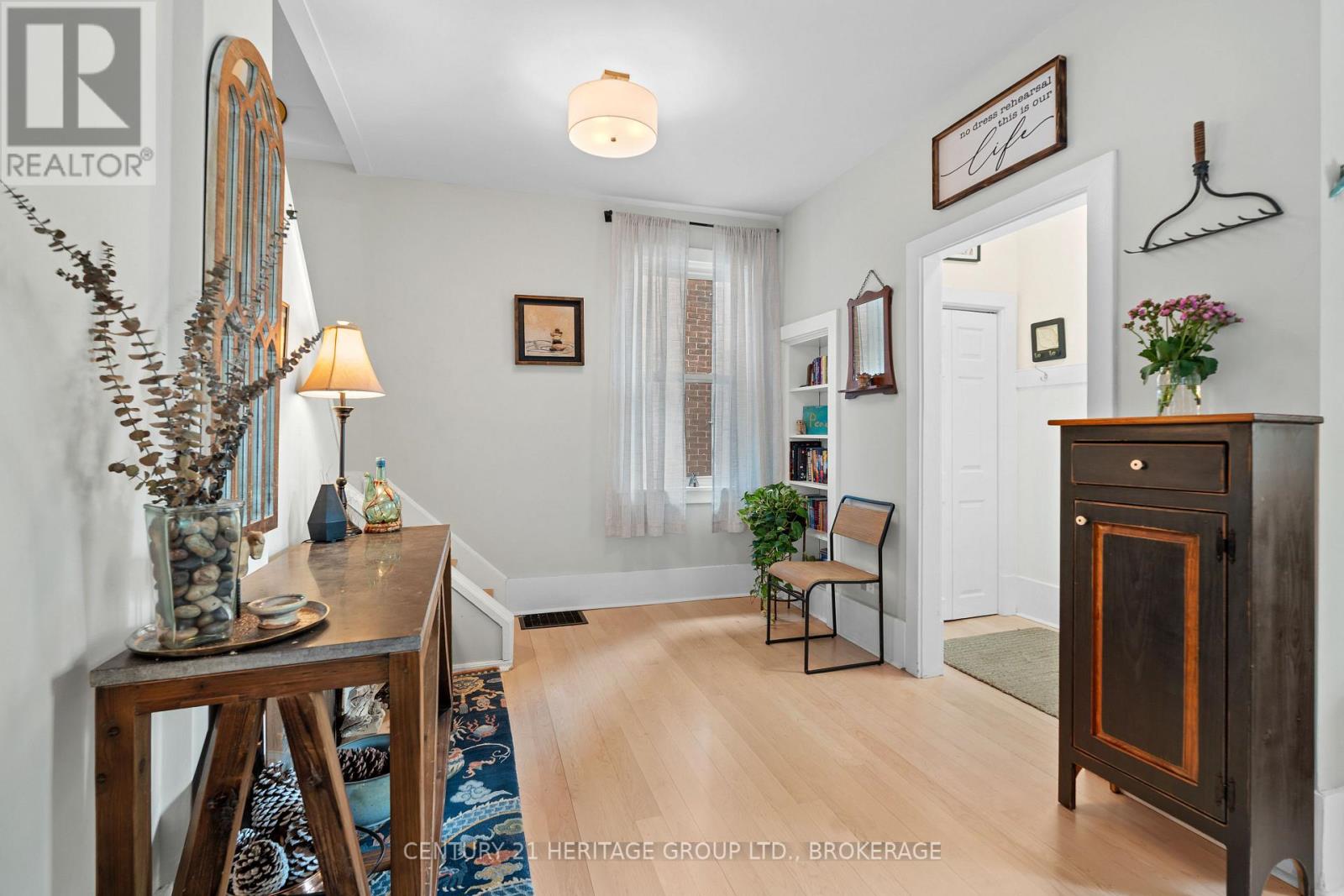 Photo 36 of 292 Victoria Street, Kingston ON