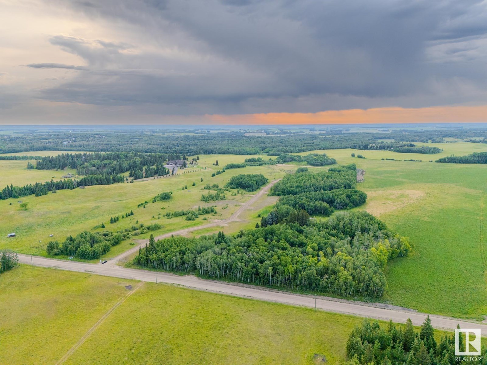 Photo 7 of Nw 14 47 24 4, Rural Wetaskiwin County AB