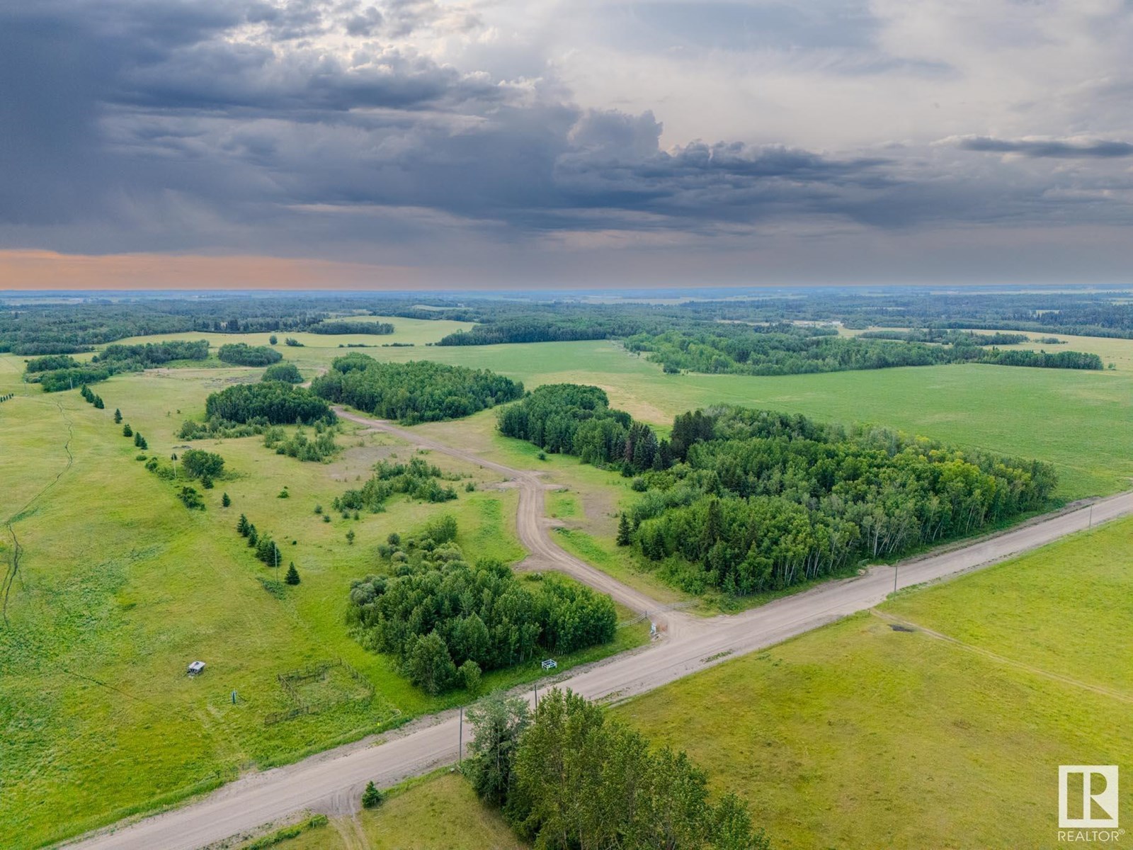 Photo 18 of Nw 14 47 24 4, Rural Wetaskiwin County AB