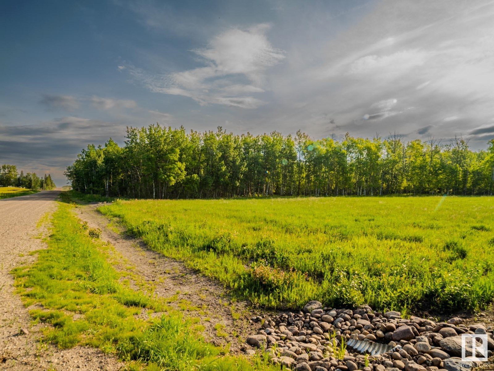 Photo 38 of Nw 14 47 24 4, Rural Wetaskiwin County AB