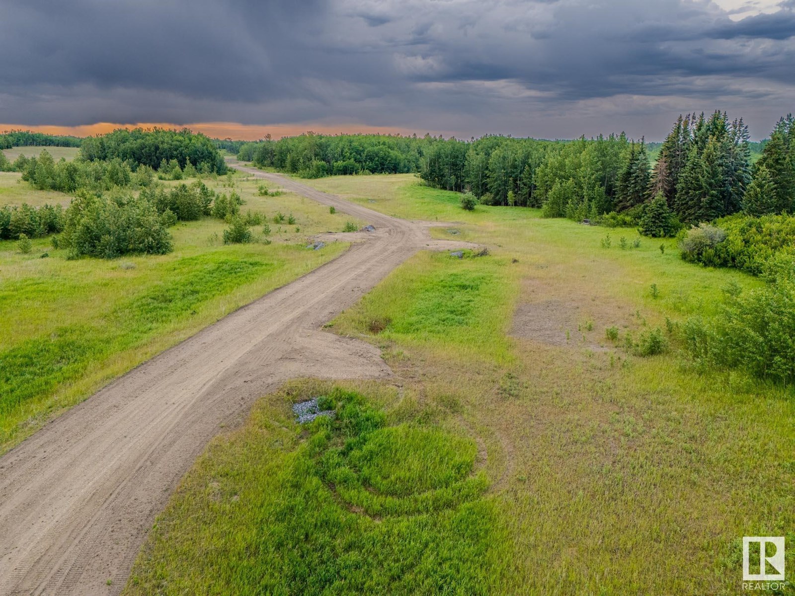 Photo 32 of Nw 14 47 24 4, Rural Wetaskiwin County AB