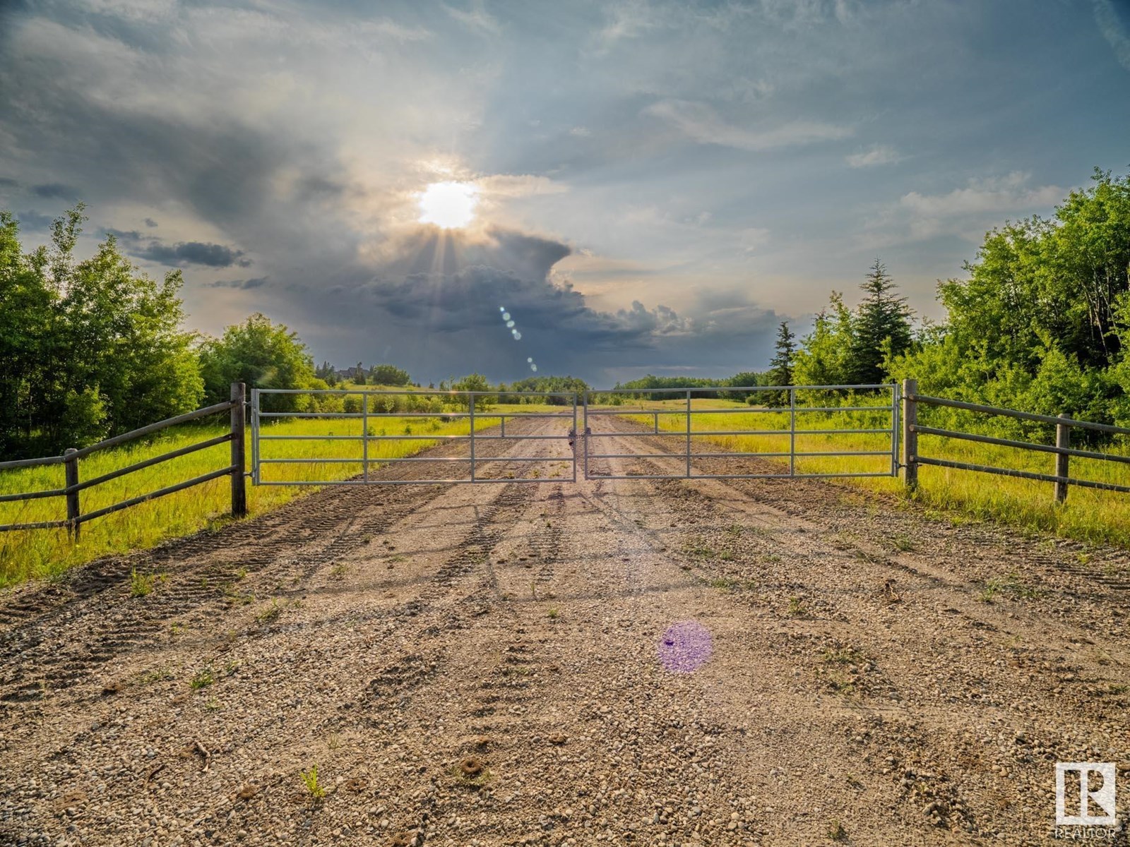 Photo 15 of Nw 14 47 24 4, Rural Wetaskiwin County AB