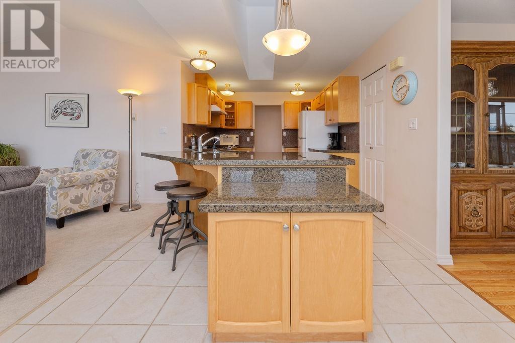 5174 RADCLIFFE ROAD, Sechelt