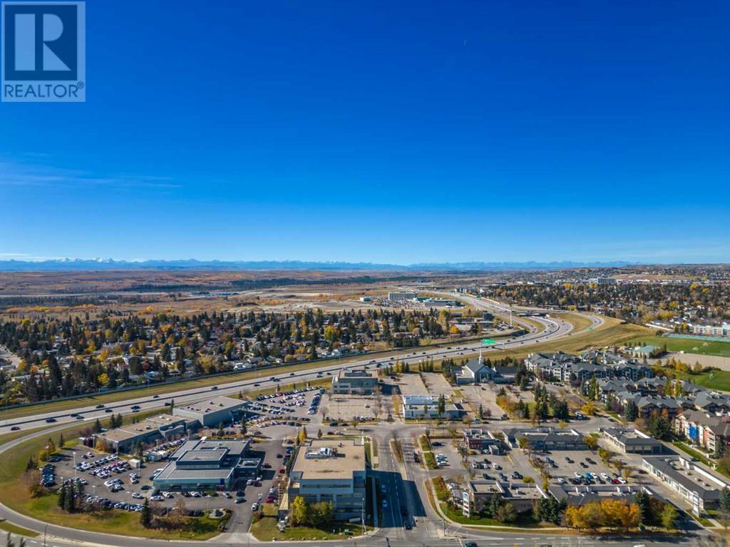 Single Family House for Sale in   Richard Place SW Lincoln Park Calgary 