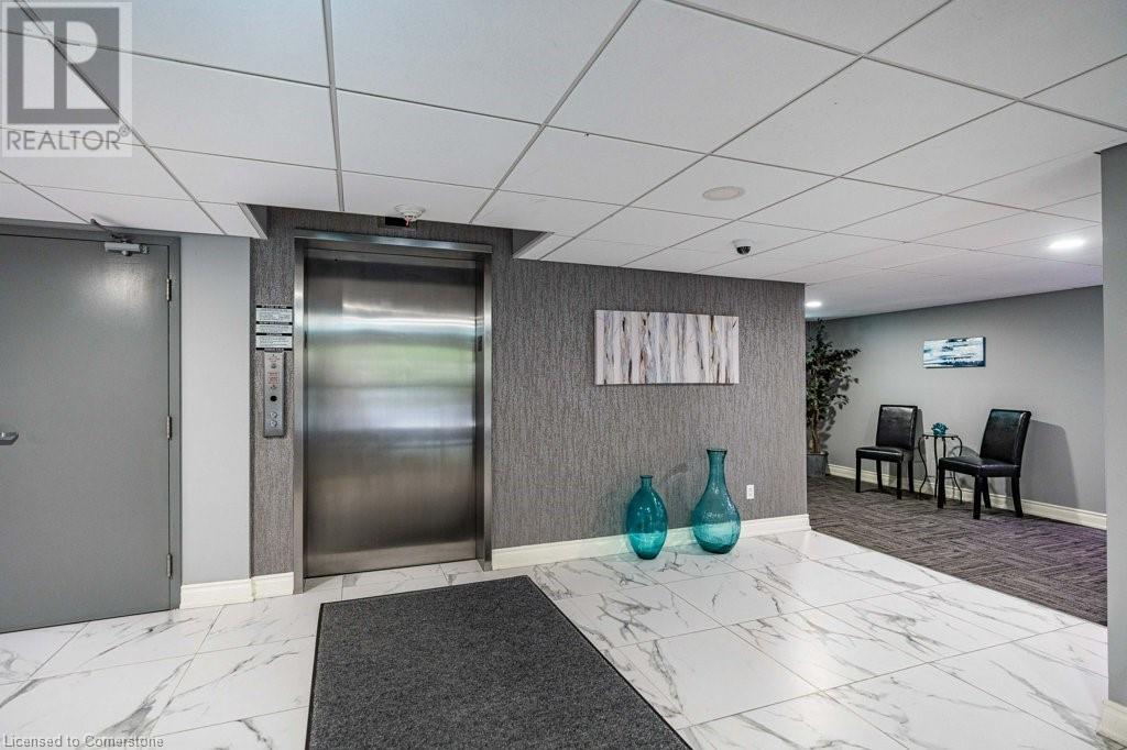 Photo 9 of 3499 Upper Middle Road Unit 210, Burlington ON