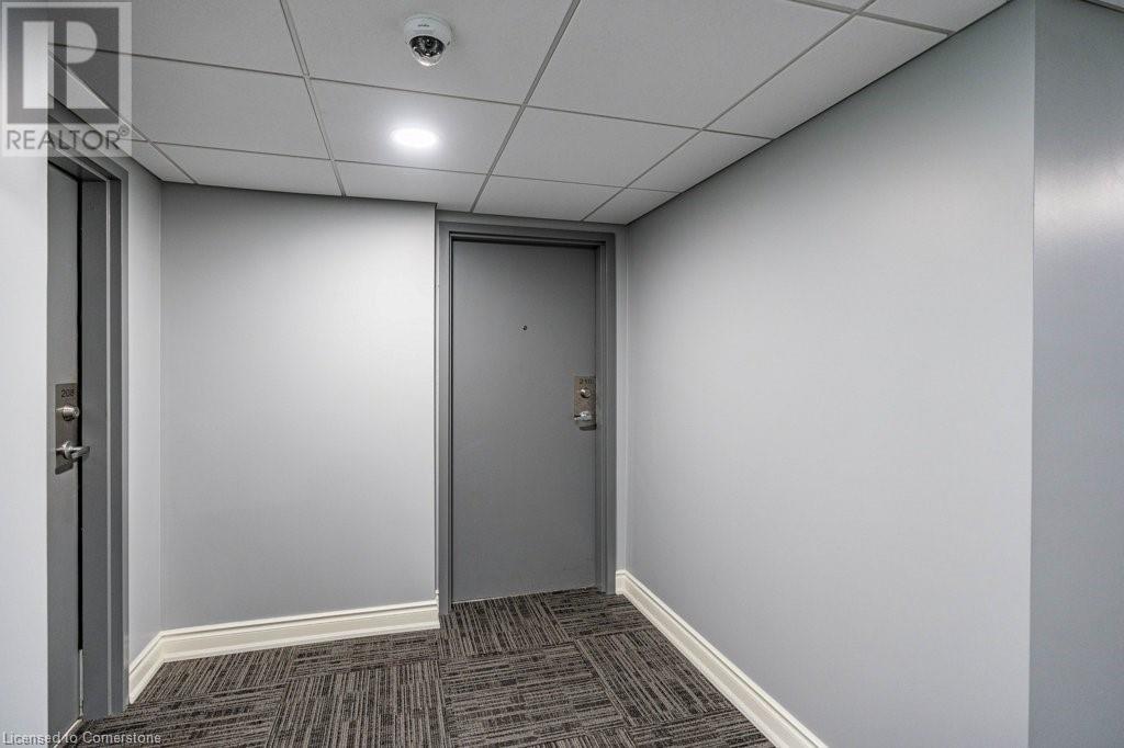 Photo 10 of 3499 Upper Middle Road Unit 210, Burlington ON