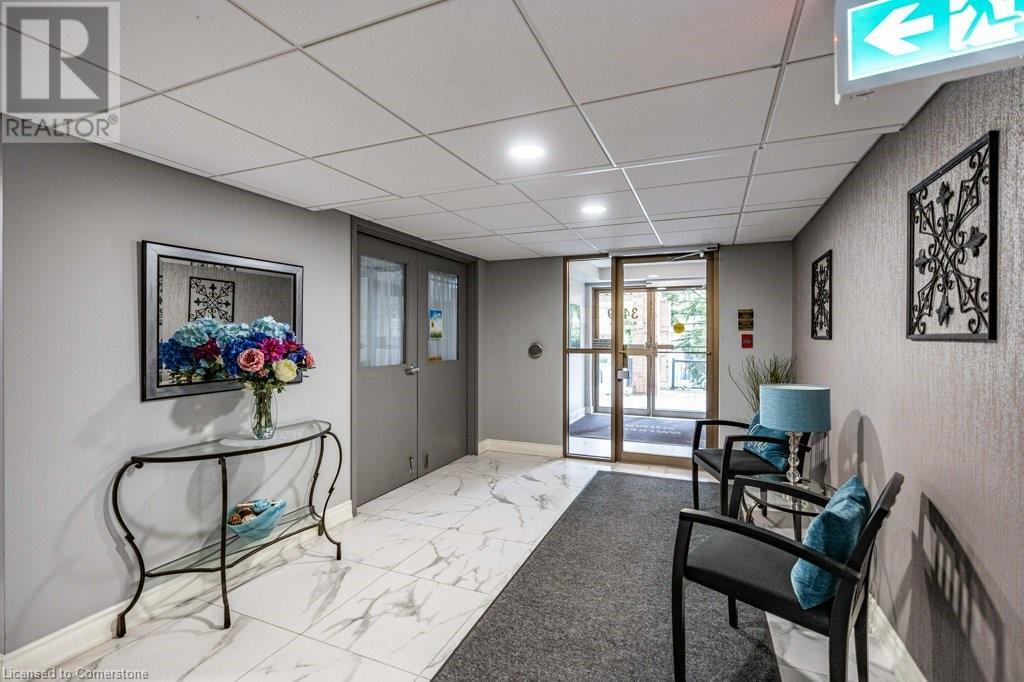Photo 7 of 3499 Upper Middle Road Unit 210, Burlington ON
