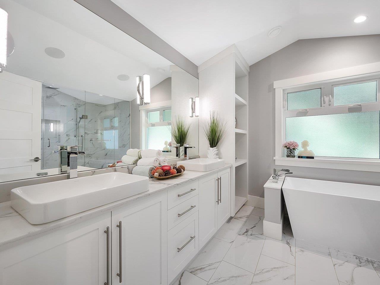 Photo 20 of 20290 40 Avenue, Langley BC