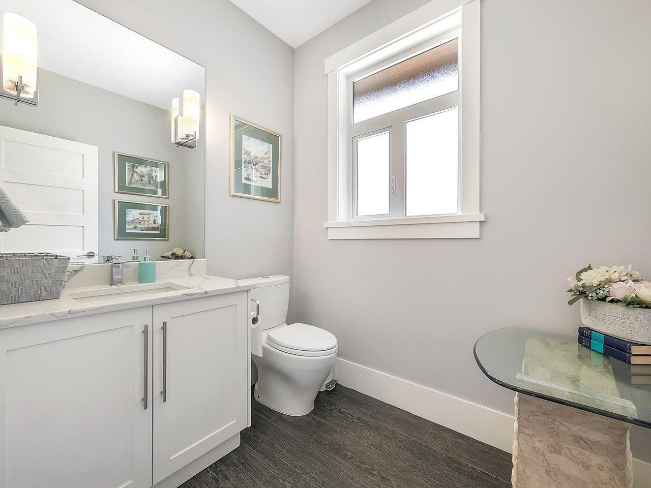 Photo 28 of 20290 40 Avenue, Langley BC