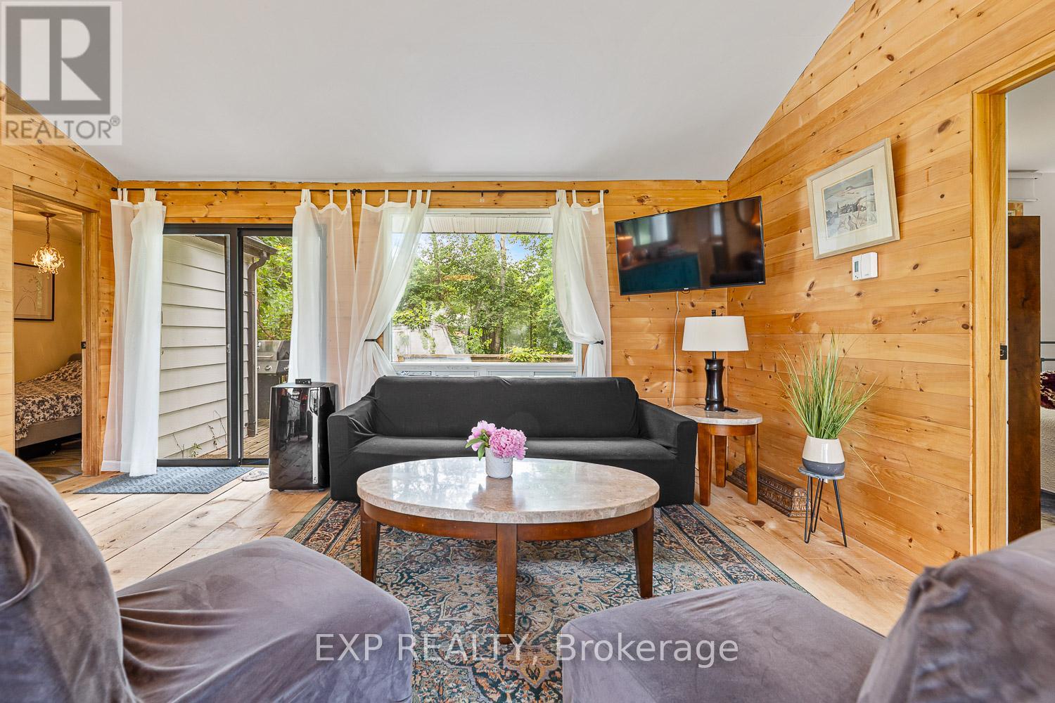 Photo 8 of 141 Patterson Boulevard, Tay ON