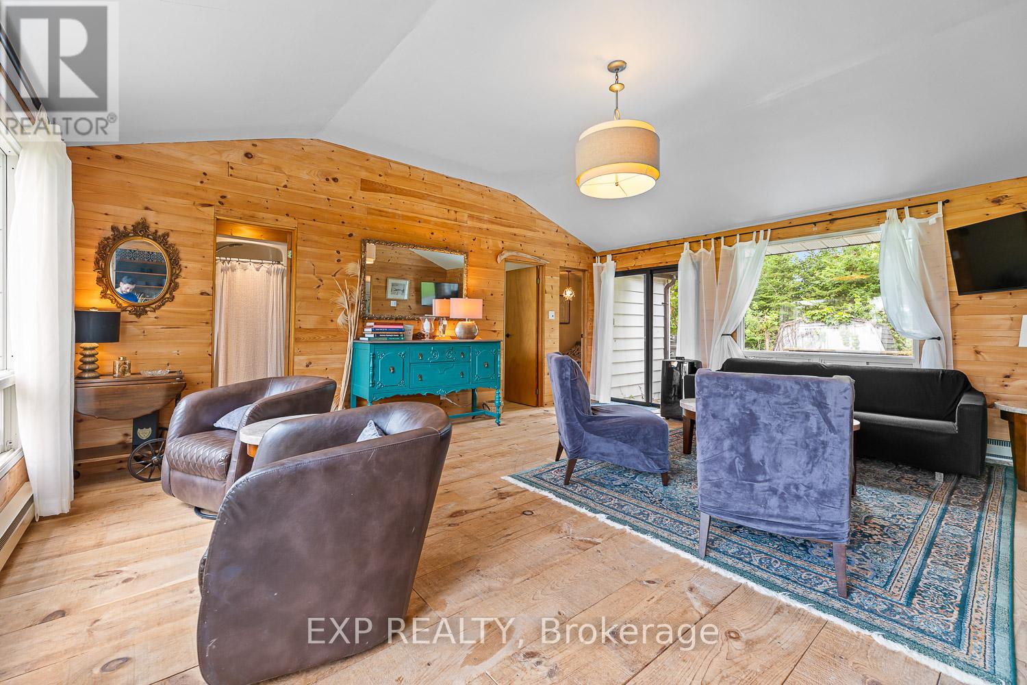 Photo 17 of 141 Patterson Boulevard, Tay ON