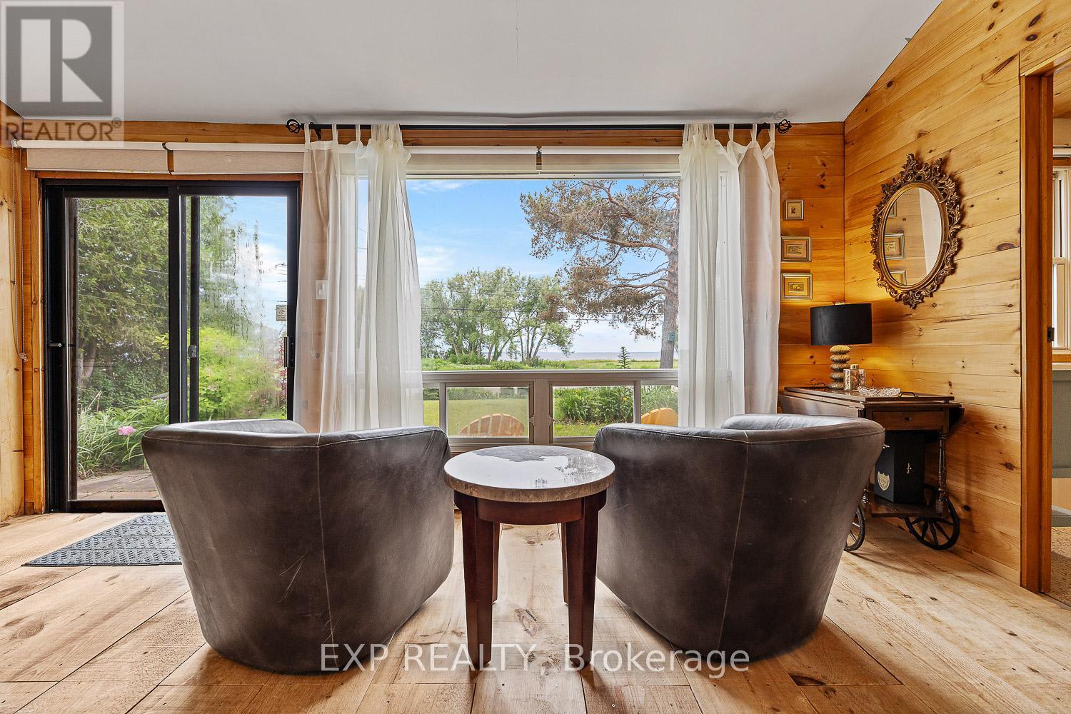 Photo 2 of 141 Patterson Boulevard, Tay ON