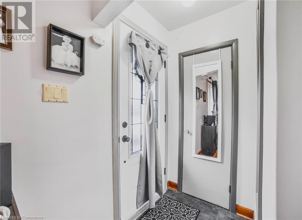 Photo 33 of 763 Upper Ottawa Street, Hamilton ON