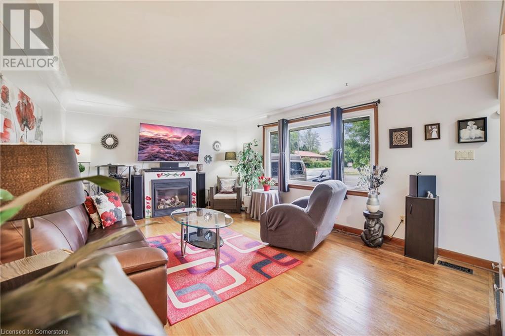 Photo 23 of 763 Upper Ottawa Street, Hamilton ON