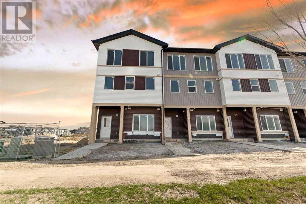 Single Family House for Sale in   Corner Meadows Manor NE Cornerstone Calgary 